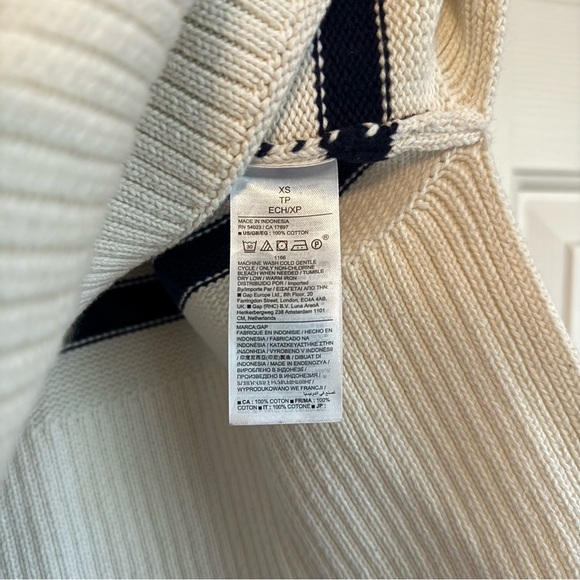 GAP 24/7 Split Hem Polo Sweater White W/Blue Stripes V Neckline W/Collar XS - Picture 6 of 10